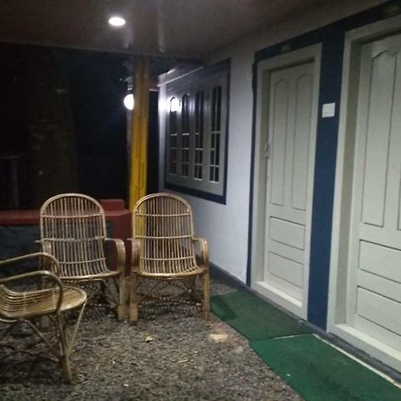 Green Garden Cottage Теккаді Екстер'єр фото