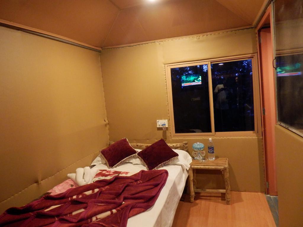Green Garden Cottage Теккаді Номер фото